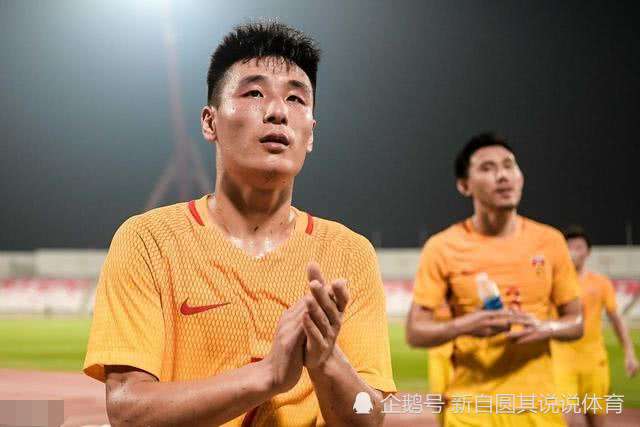 亚博娱乐平台赛前新疆广汇备战英超，战术微调细节曝光，震撼外界，身体对抗强度拉满的简单介绍