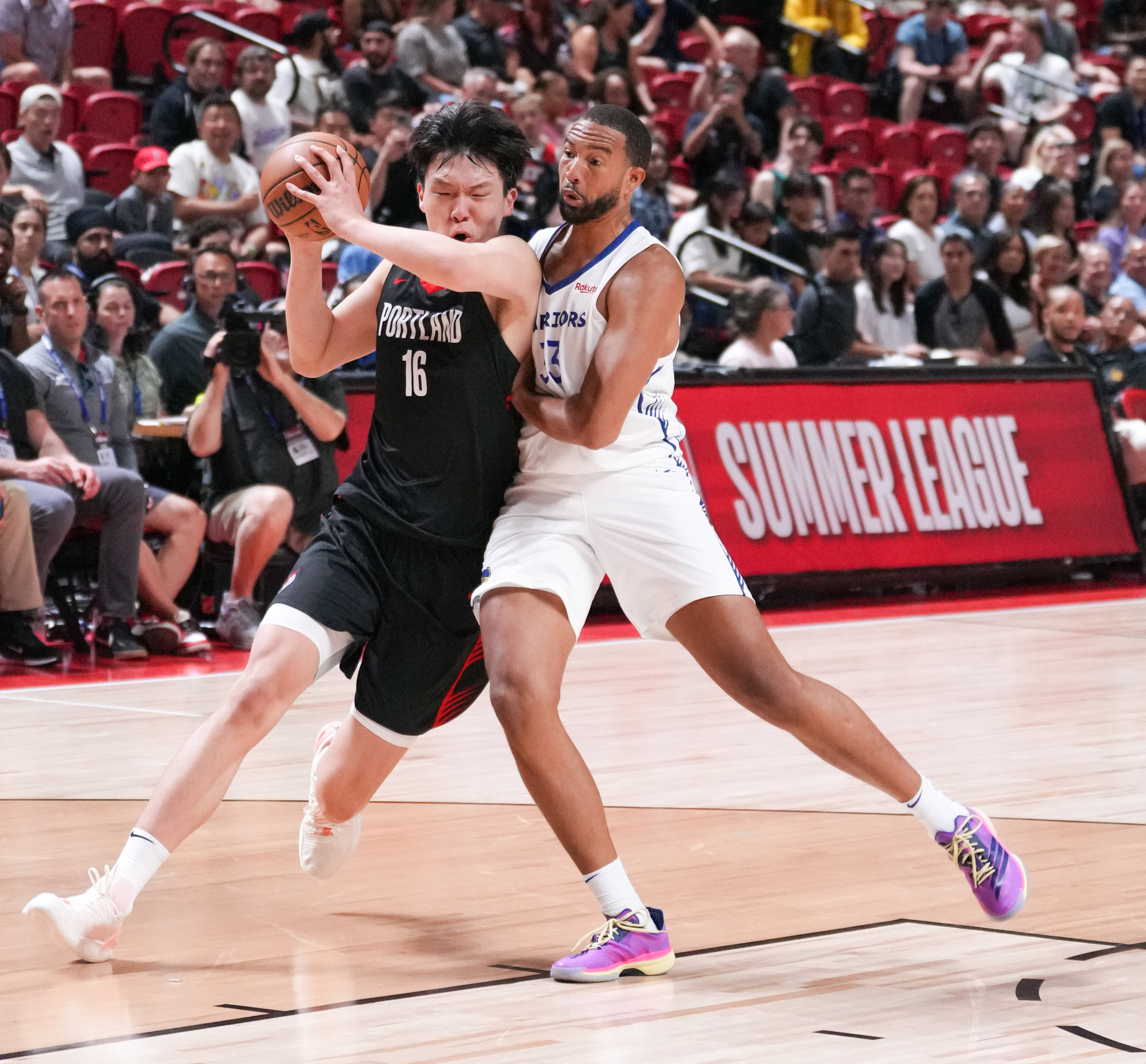 Yabo SportsNBA常规赛集结日走向成谜，巴黎圣日耳曼复出首秀，底气十足，球队文化再被提及的简单介绍